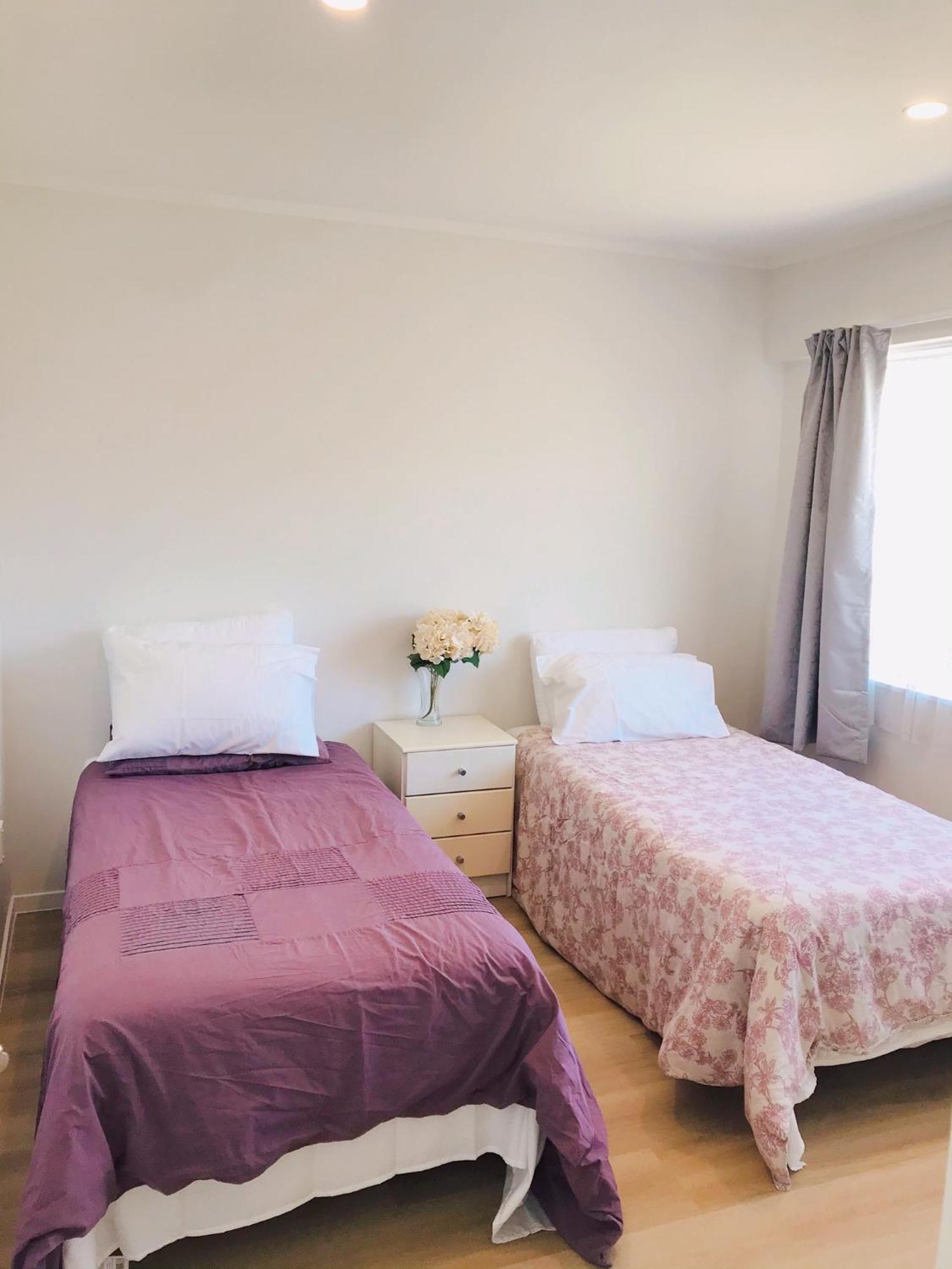 Bright Eden Park Two Bed Townhouse Private Parking Apartment Auckland Exterior photo